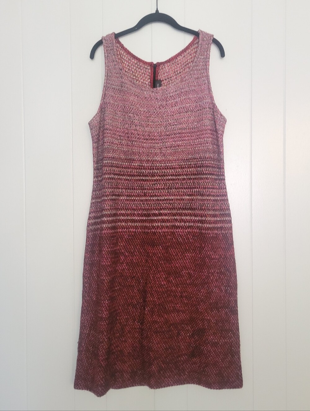St. John Tank Dress Woven Sweater Knit Sleeveless Red Ombre Striped Luxury 16